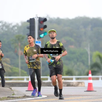 Runner Photo 6432706