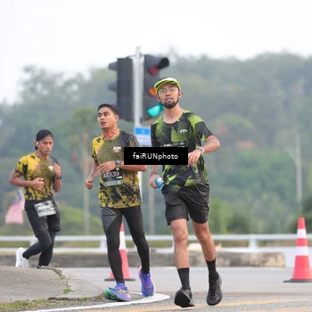 Runner Photo 6432711