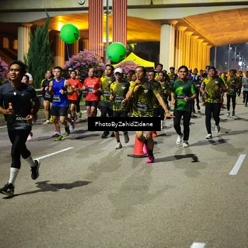 Runner Photo 6432725