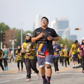 Runner Photo 6432732
