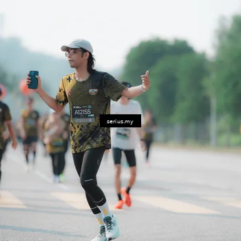 Runner Photo 6432759