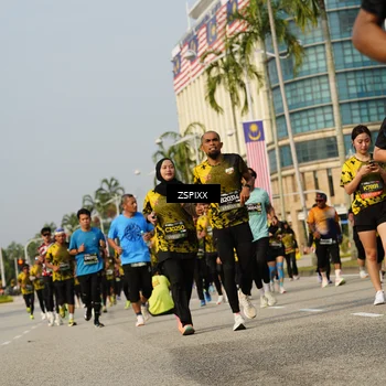 Runner Photo 6432767