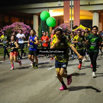 Runner Photo 6432771