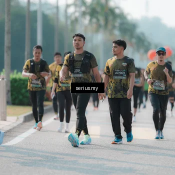 Runner Photo 6432772