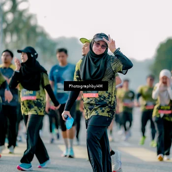 Runner Photo 6432774