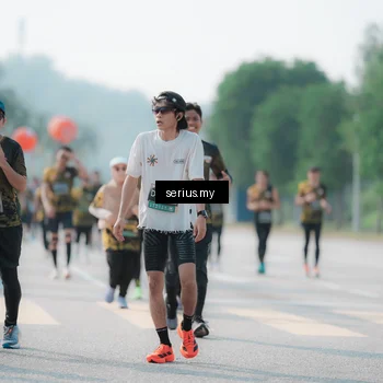 Runner Photo 6432788