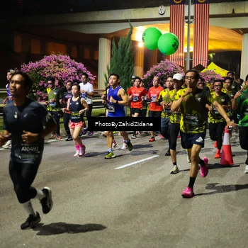Runner Photo 6432790