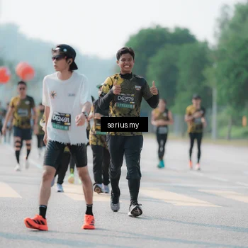 Runner Photo 6432794