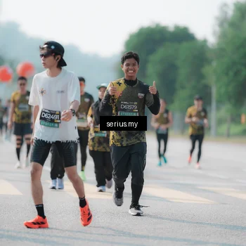 Runner Photo 6432799
