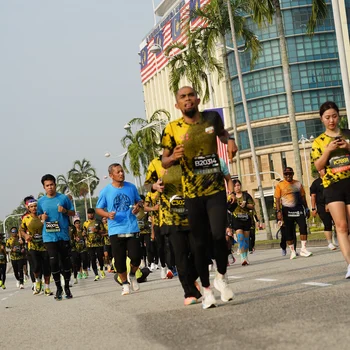 Runner Photo 6432800