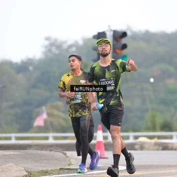 Runner Photo 6432818