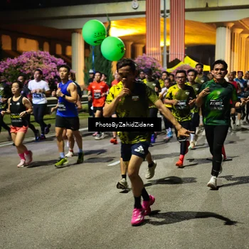 Runner Photo 6432822
