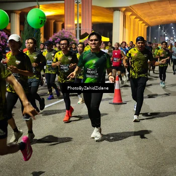 Runner Photo 6432826