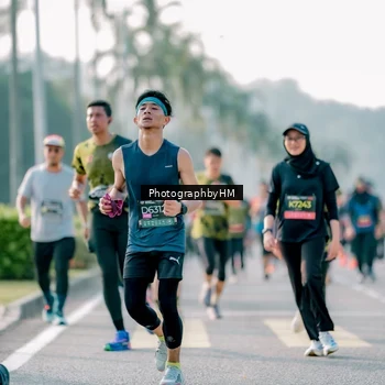 Runner Photo 6432828