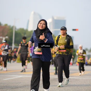 Runner Photo 6432831