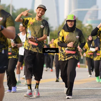Runner Photo 6432852
