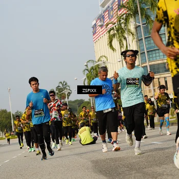 Runner Photo 6432861