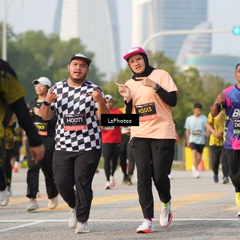 Runner Photo 6432869