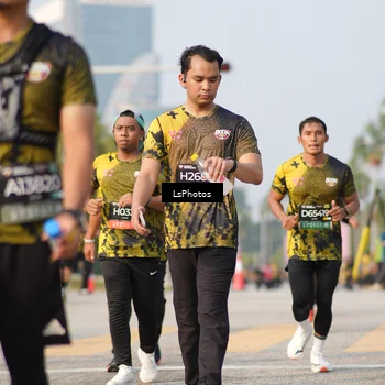 Runner Photo 6432877