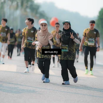 Runner Photo 6432878