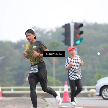 Runner Photo 6432886