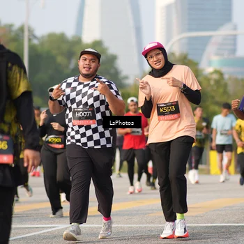 Runner Photo 6432897