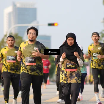 Runner Photo 6432898
