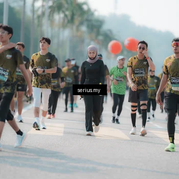 Runner Photo 6432908