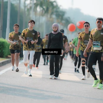 Runner Photo 6432916