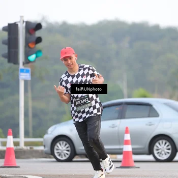 Runner Photo 6432924