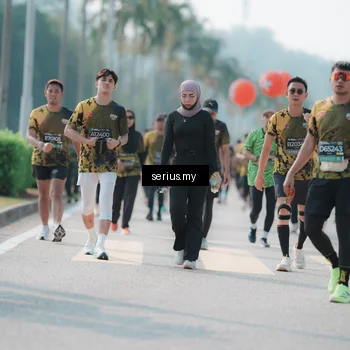 Runner Photo 6432925