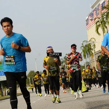 Runner Photo 6432927