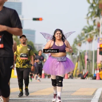 Runner Photo 6432936
