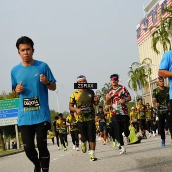 Runner Photo 6432947