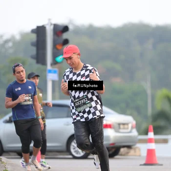Runner Photo 6432965