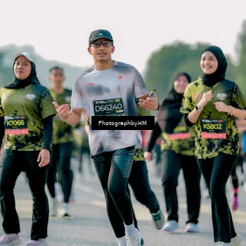 Runner Photo 6433005