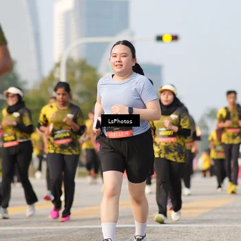 Runner Photo 6433062