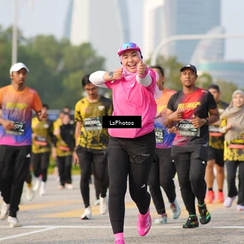 Runner Photo 6433067