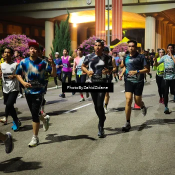 Runner Photo 6433093