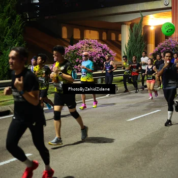Runner Photo 6433115