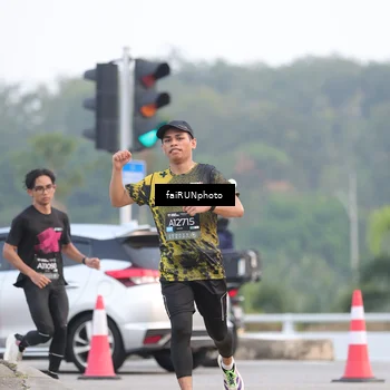 Runner Photo 6433116
