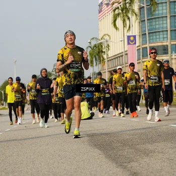 Runner Photo 6433182