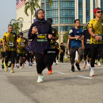 Runner Photo 6433227