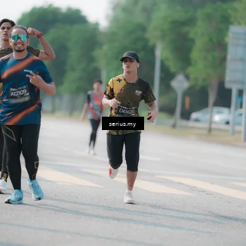 Runner Photo 6433238