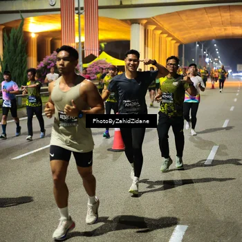 Runner Photo 6433258