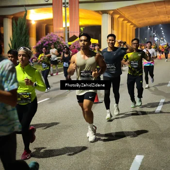 Runner Photo 6433263