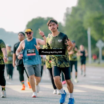 Runner Photo 6433271