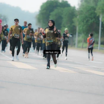 Runner Photo 6433276