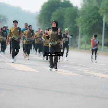 Runner Photo 6433280