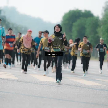Runner Photo 6433283